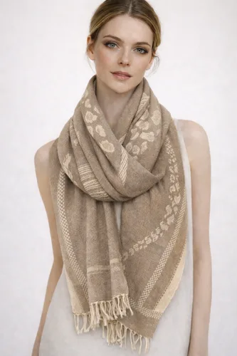 צעיף צמר רך ואופנתי